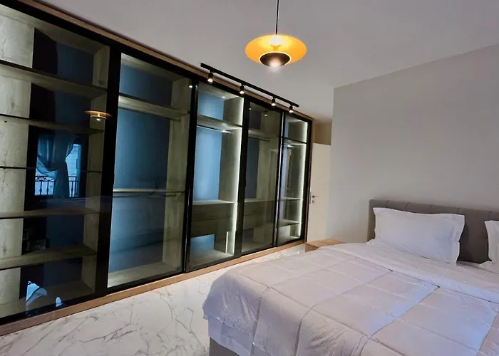 Zeus Deluxe Appartamento *